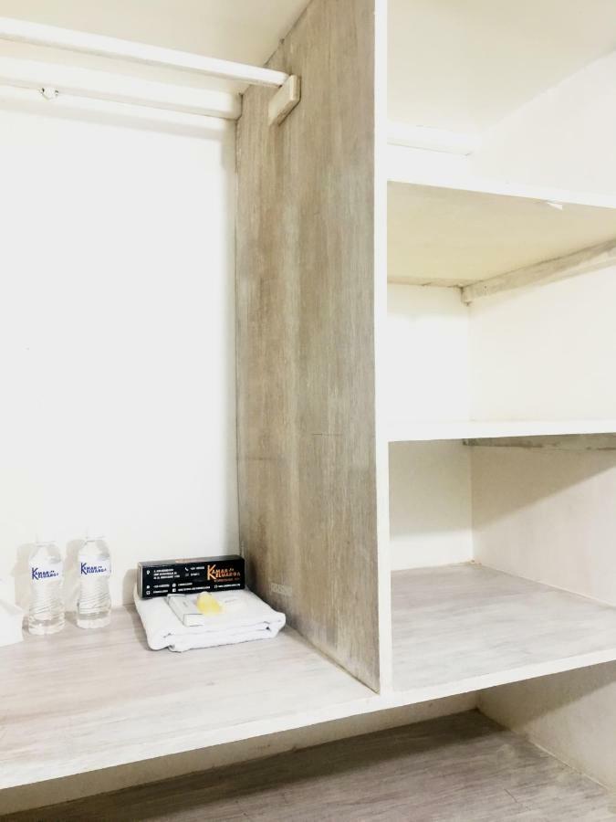 Kamar Keluarga Duri Kosambi Hotel Jakarta Eksteriør billede